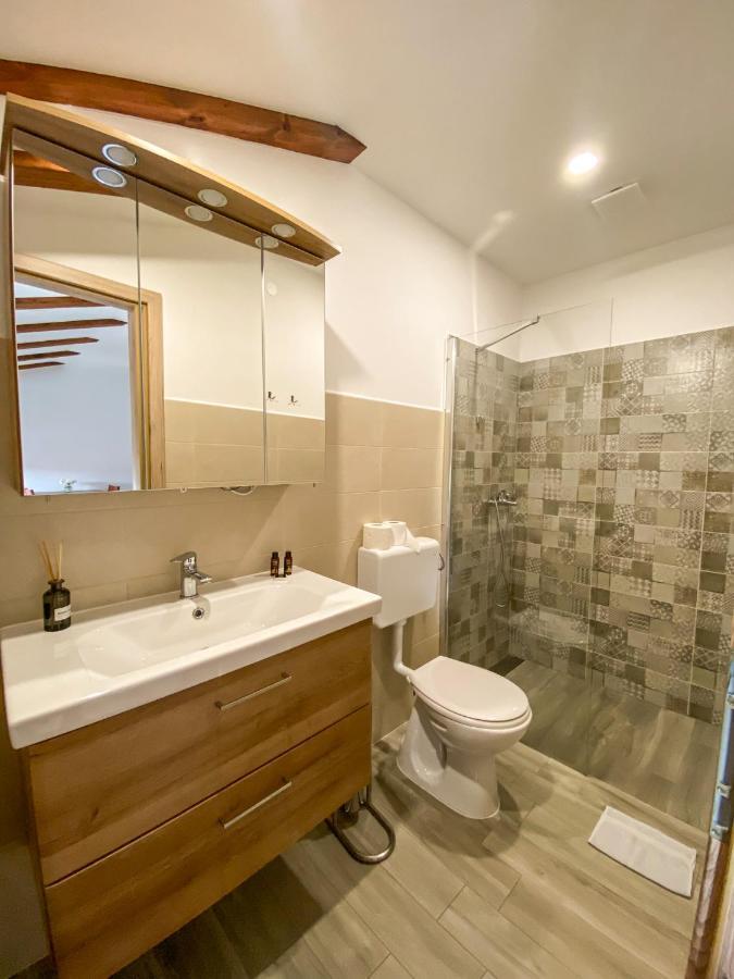 Boutique Rooms & Winery Zorz Vipava Exterior foto